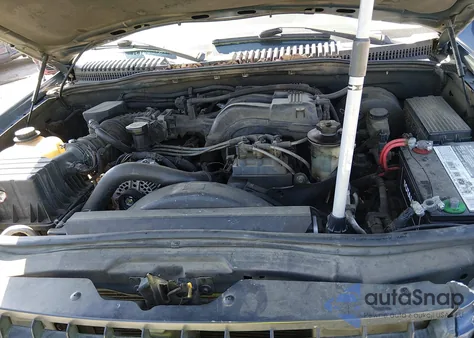 2004 Ford Explorer Xls z USA, uszkodzony, nr VIN 1FMZU62K24UB62803